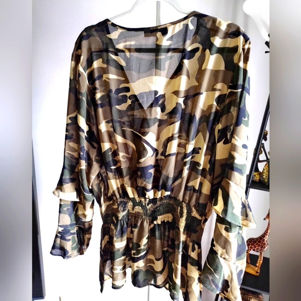 Ashley Stewart Camo Print Faux Wrap Sheer Blouse 3/4 Sleeve Relaxed Fit - Picture 4 of 5